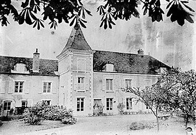 The Gras estate in Saint-Loup de Varennes