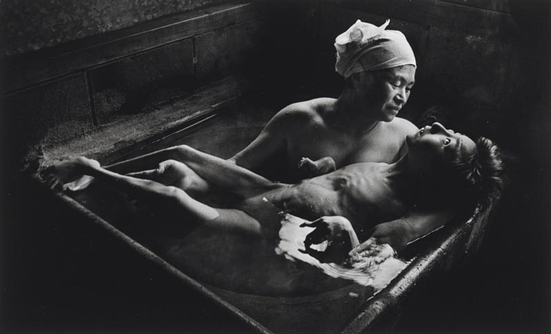 Tomoko Uemura in Her Bath (Eugene Smith)