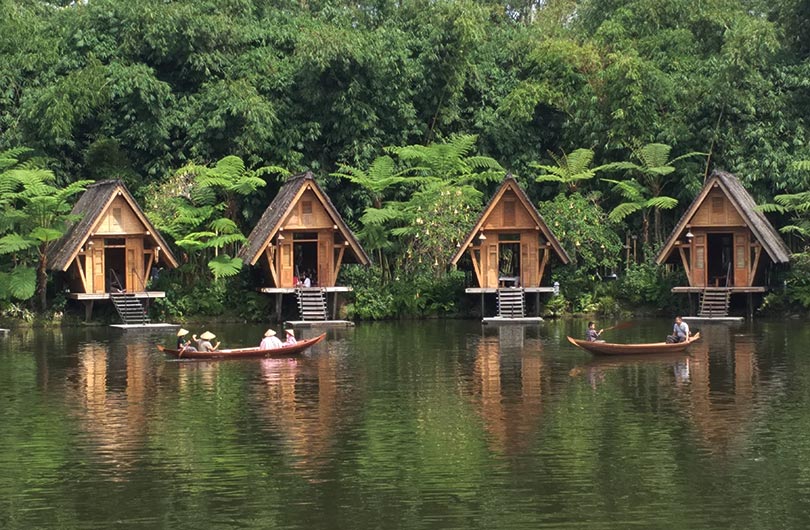 Saung Purbasari Dusun Bambu
