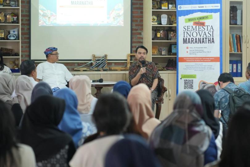 Semesta Inovasi Maranatha di Rumah Batik Komar